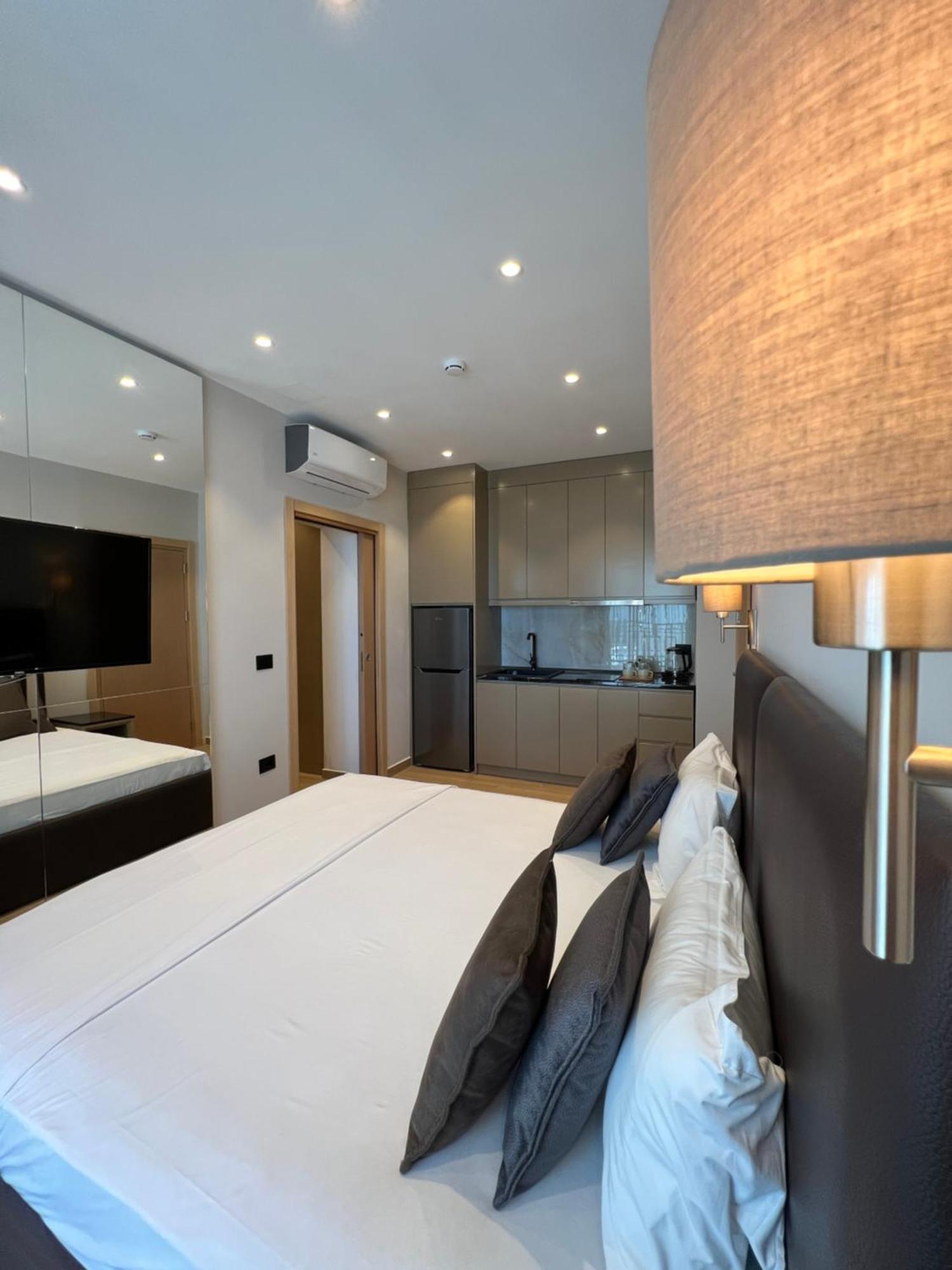 Coastline Luxury Apart Hotel Golem  Dış mekan fotoğraf