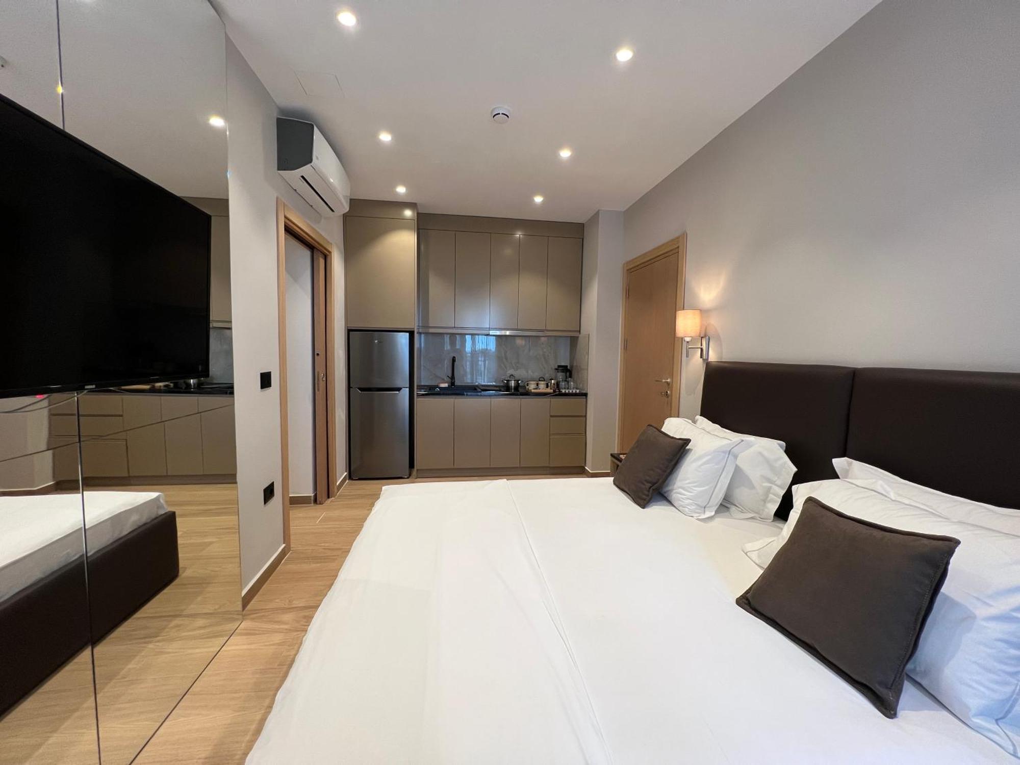 Coastline Luxury Apart Hotel Golem  Dış mekan fotoğraf