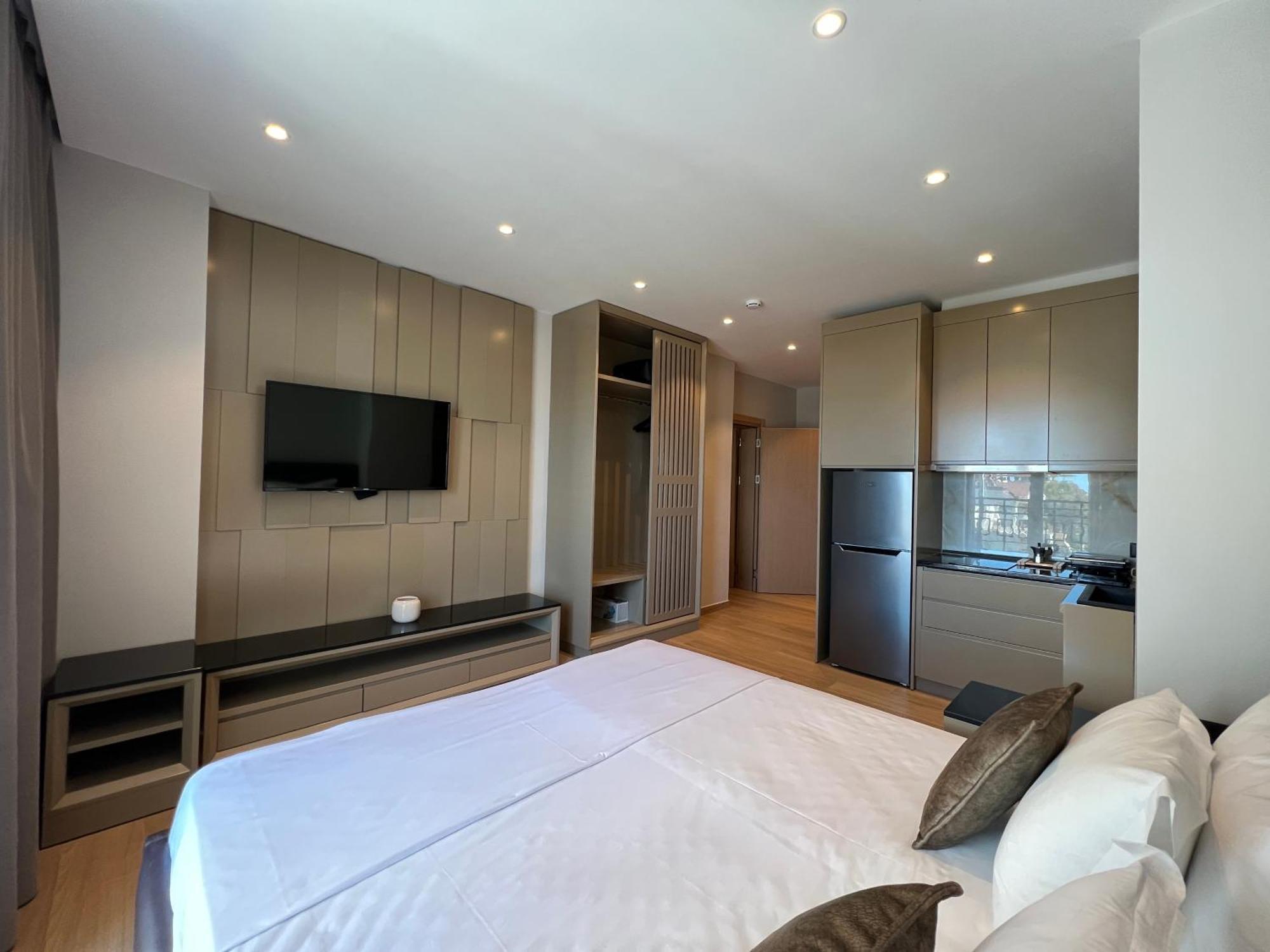 Coastline Luxury Apart Hotel Golem  Dış mekan fotoğraf