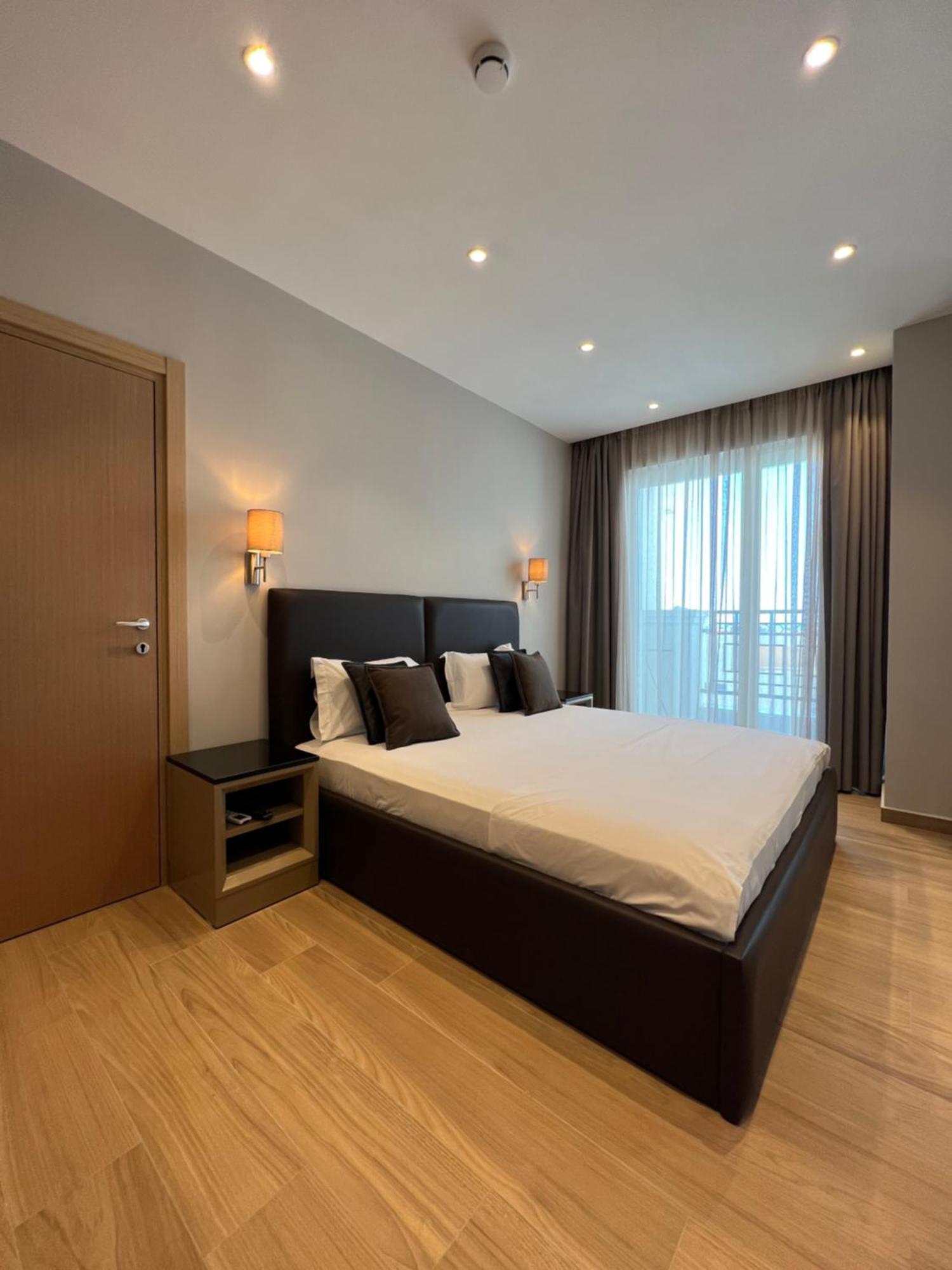 Coastline Luxury Apart Hotel Golem  Dış mekan fotoğraf